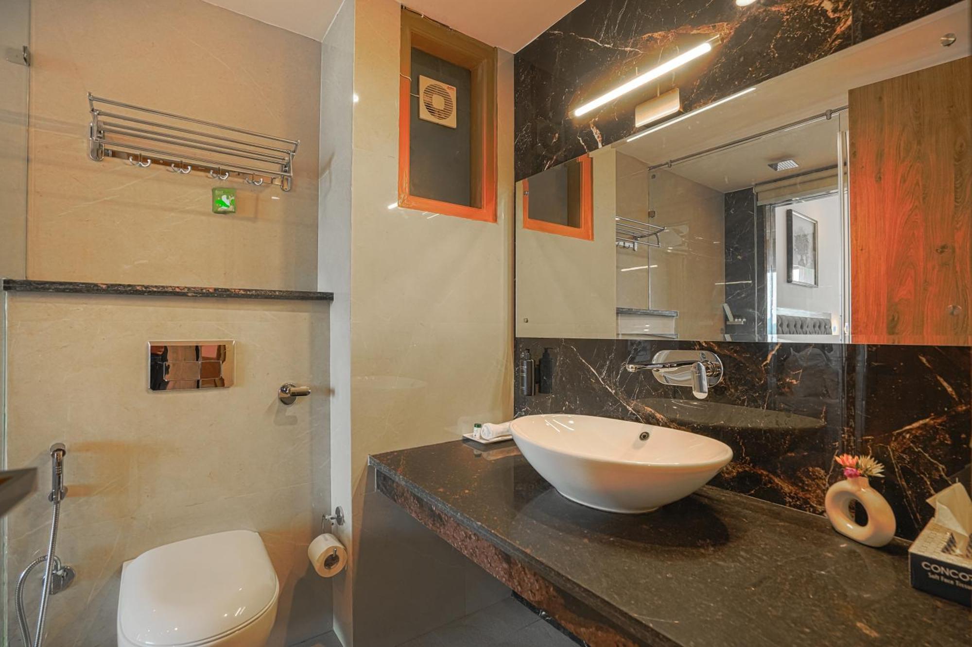 The Sanawar Heights I Kasauli I New Property Экстерьер фото