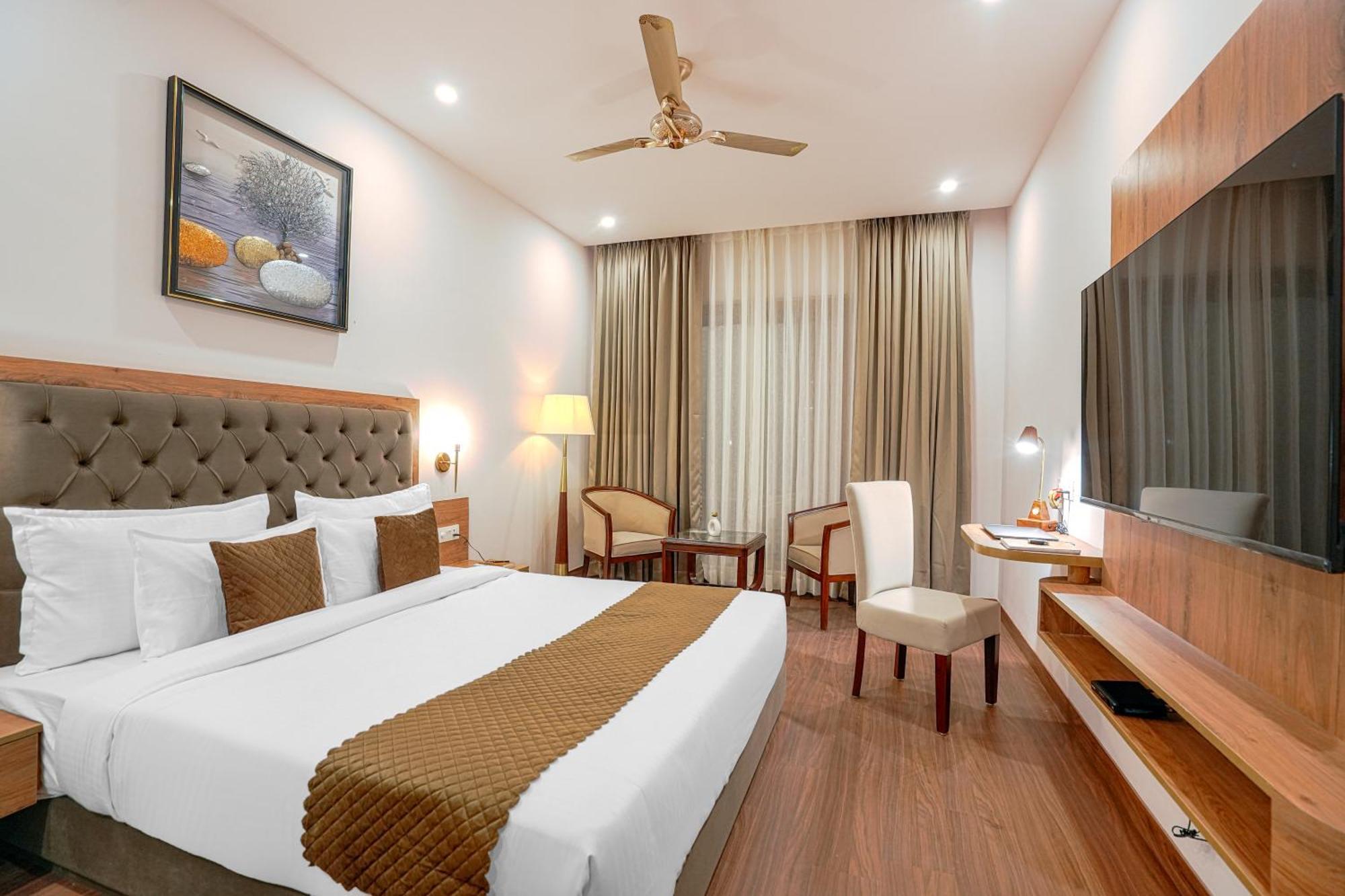 The Sanawar Heights I Kasauli I New Property Экстерьер фото